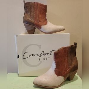 Comfort Tri-Color Brown Rust Cream Reptile Print Women’s Ankle Boots Size 7